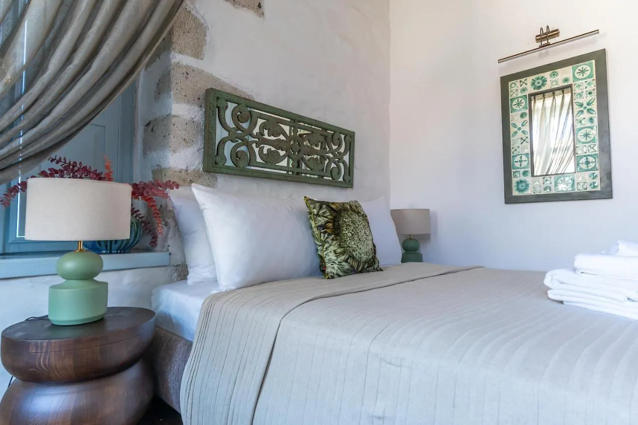 Alacati Tas Otel