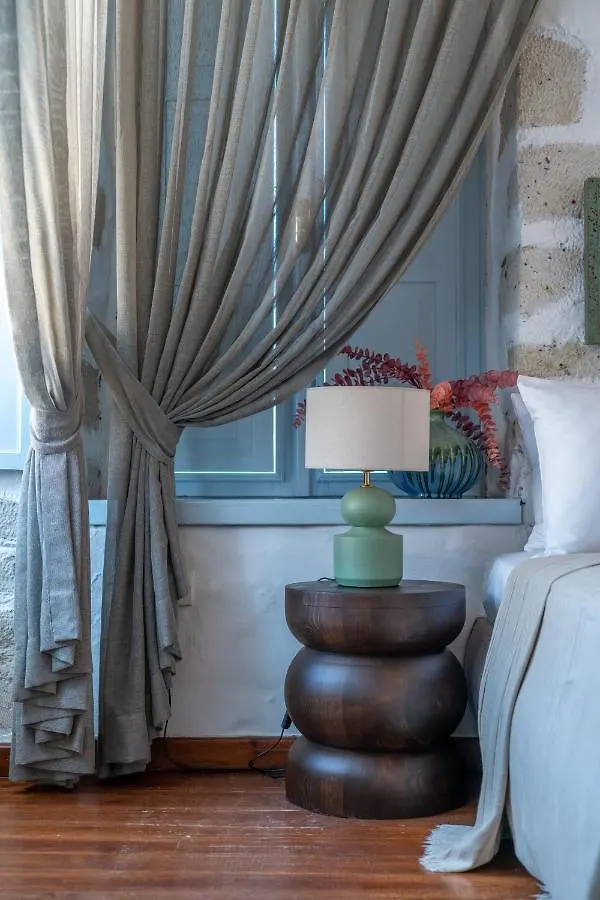 Hotel Alacati Tas Otel