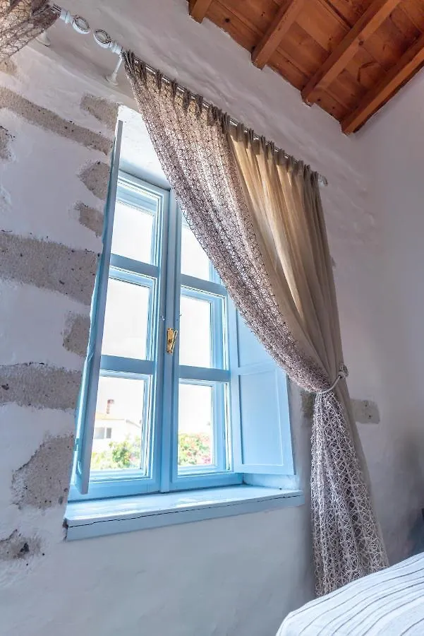 Alacati Tas Otel