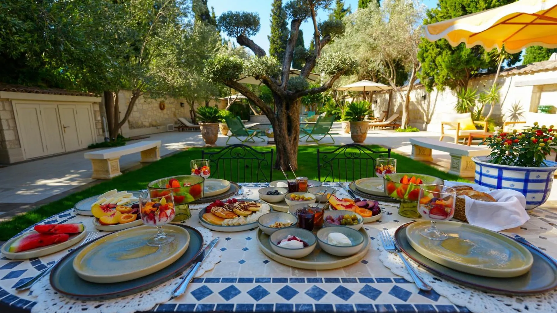 Alacati Tas Otel Hotel