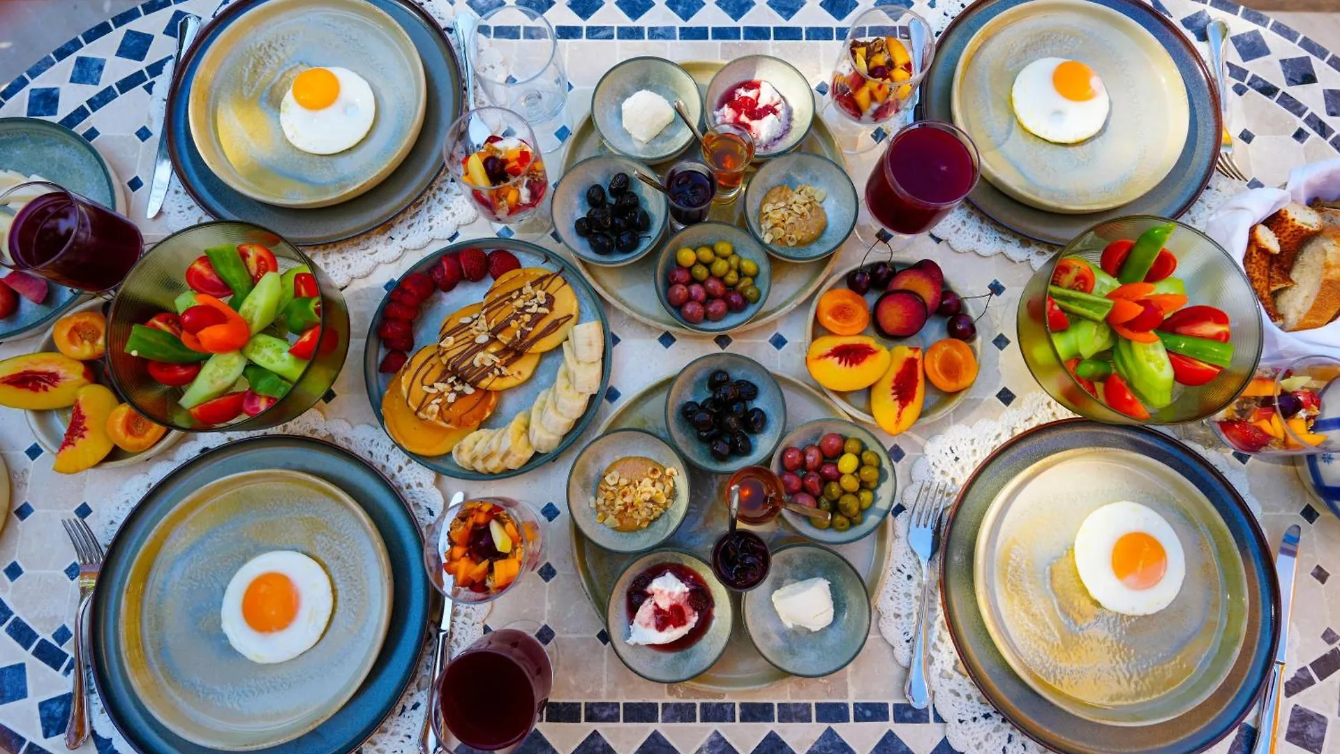 Alacati Tas Otel