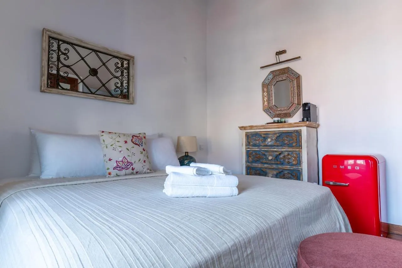 Alacati Tas Otel