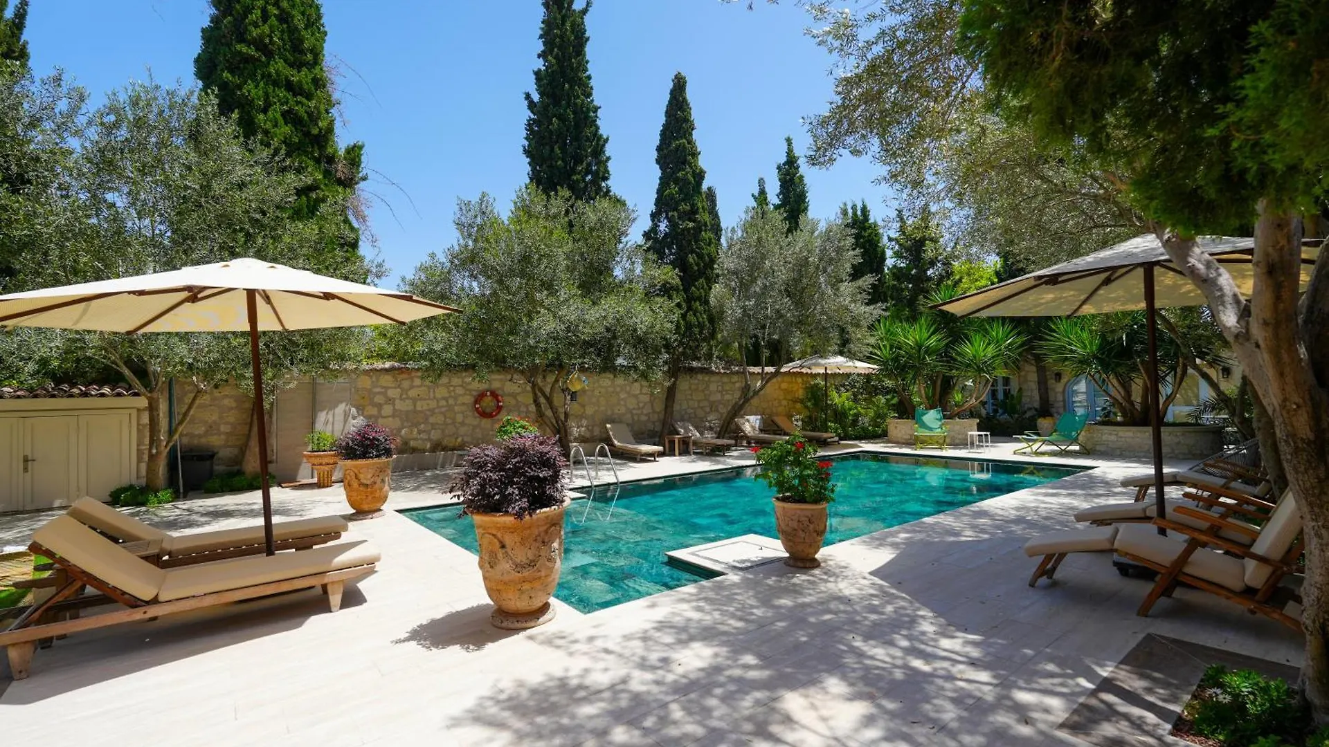 Alacati Tas Otel