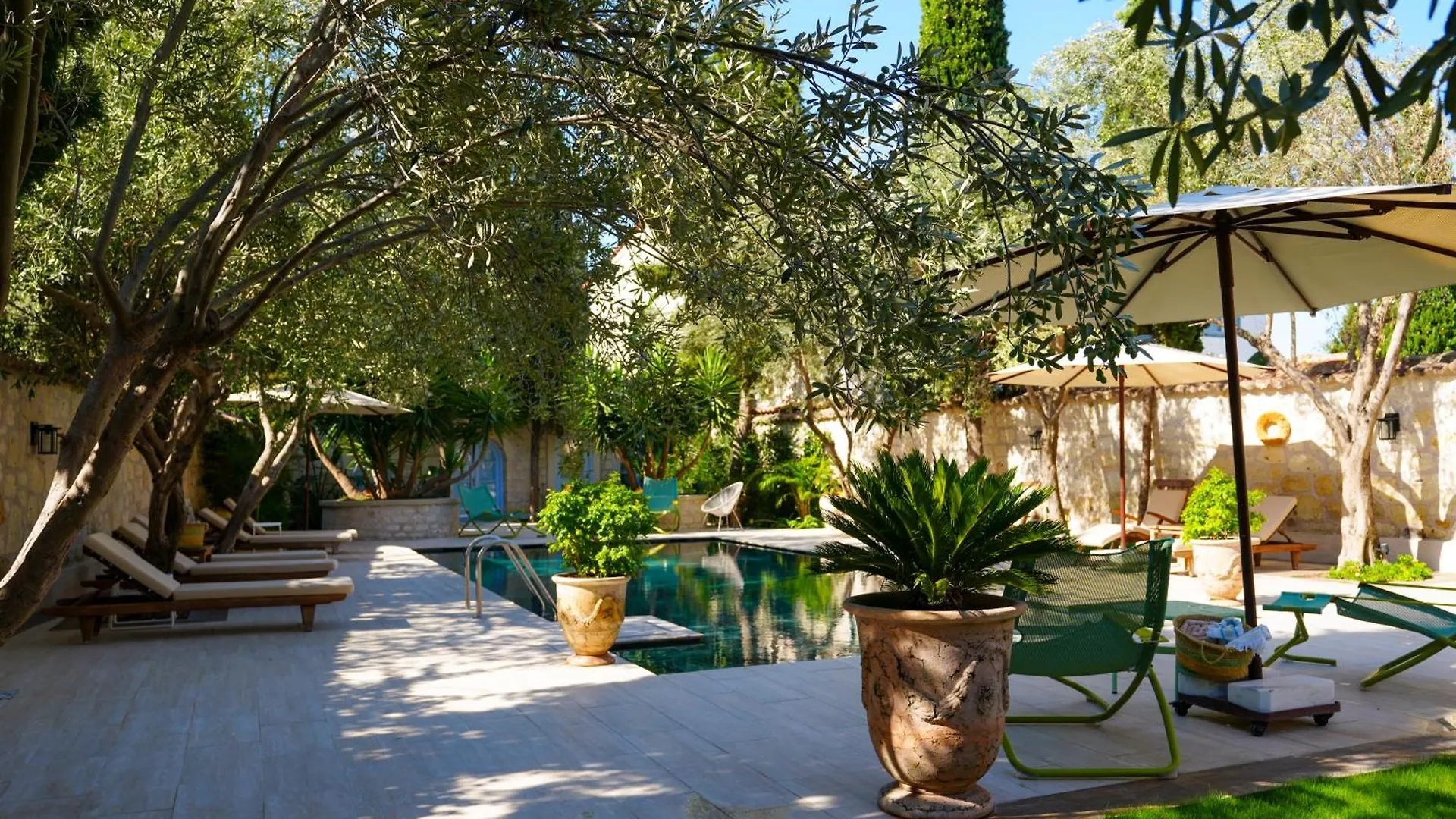 Alacati Tas Otel Hotel